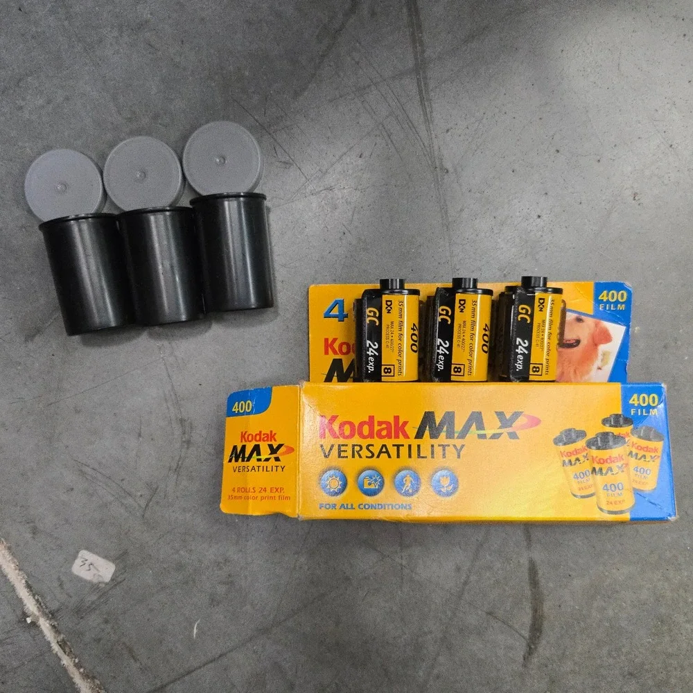 VTG Kodak Max 400 35mm Film Color Print 24 Exp 3 Rolls Expired 2004 Photography